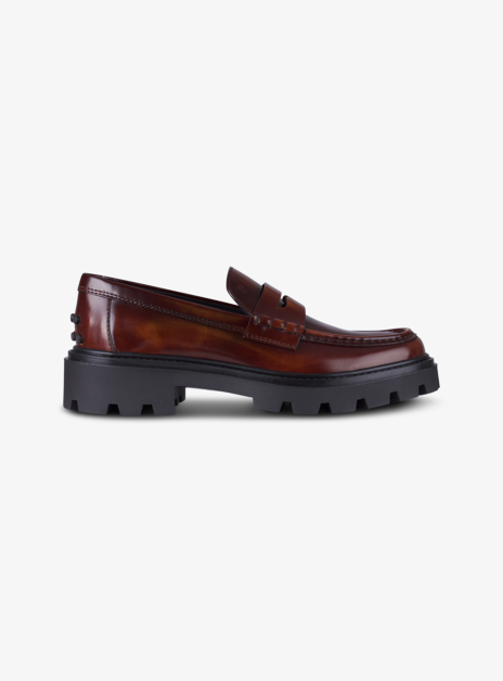 Mocassin leder roodbruin met zwart zool