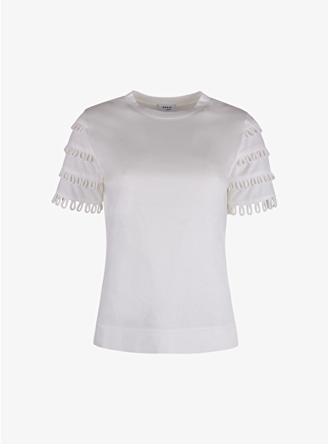 Shirt cream met lussen op mouw