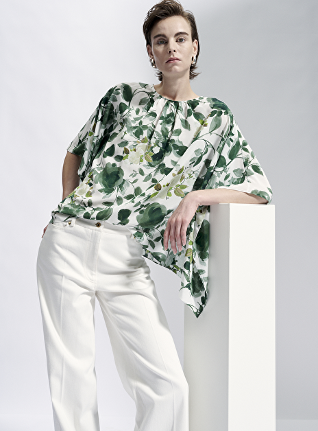 Top cape offwhite groen blader dessin