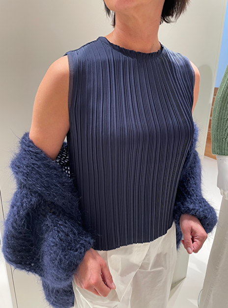 Top marine plisse mouwloos